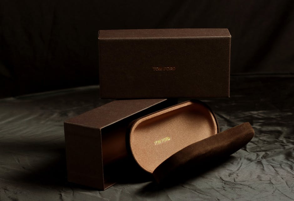 Elite Custom Logo Rigid Boxes for Premium Credit Cards